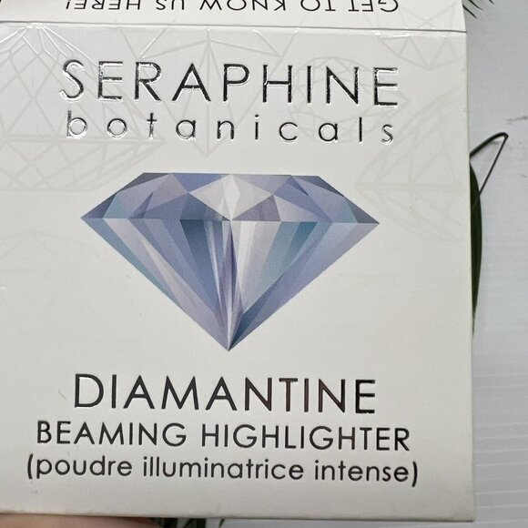 Seraphine Diamantine Beaming Highlighter - Oyster Ivory - Full Size .23oz/6.5g - Picture 5 of 6